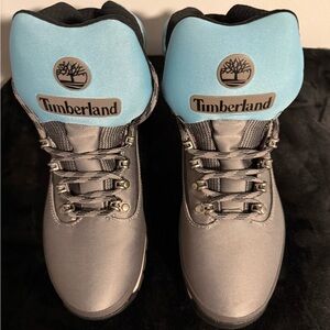 Timberland Boots in Gray and Light Blue